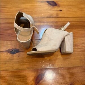 Qupid Cream Peep-Toe Block Heels